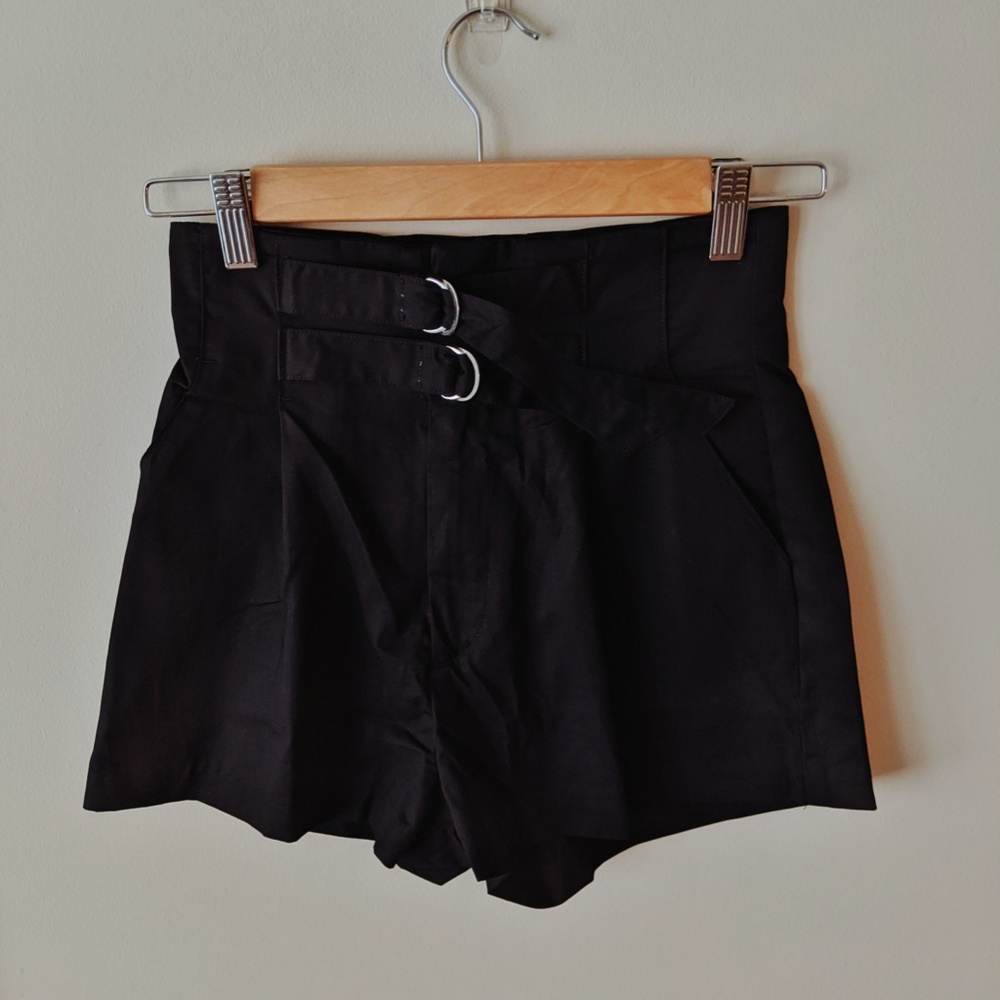 H&M Twill Shorts - Picture 2 of 3